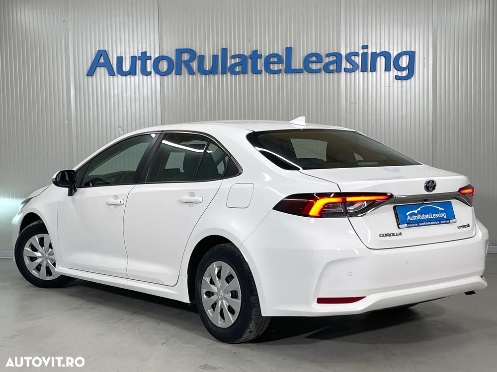 Toyota Corolla 1.8 HSD Business - 5