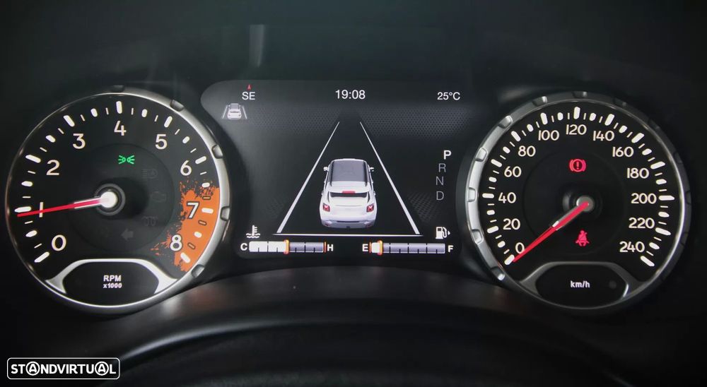 Jeep Renegade 1.4 MultiAir DSG Limited - 39