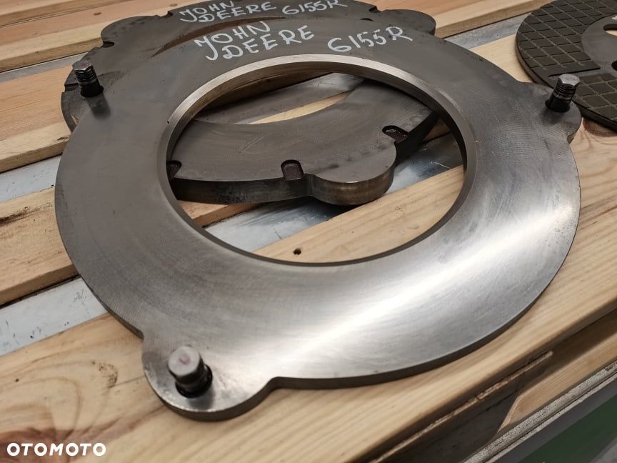 Hamulce John Deere 6155 R R333849 - 11