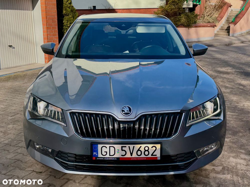 Skoda Superb 2.0 TDI L&K DSG - 3