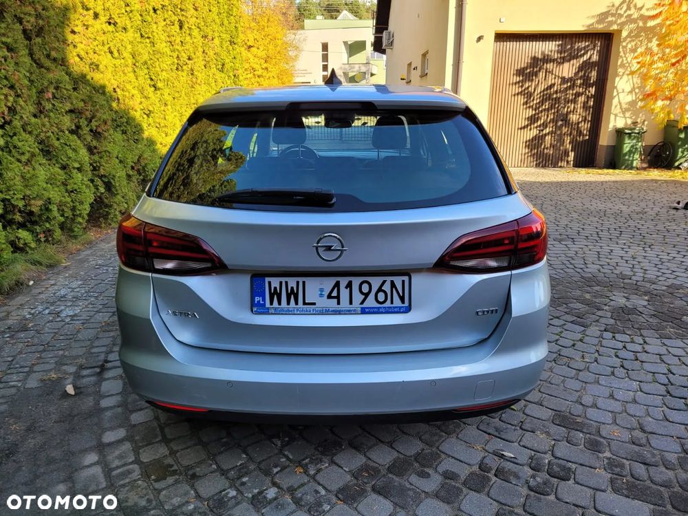 Opel Astra 1.6 CDTI Dynamic S&S - 3