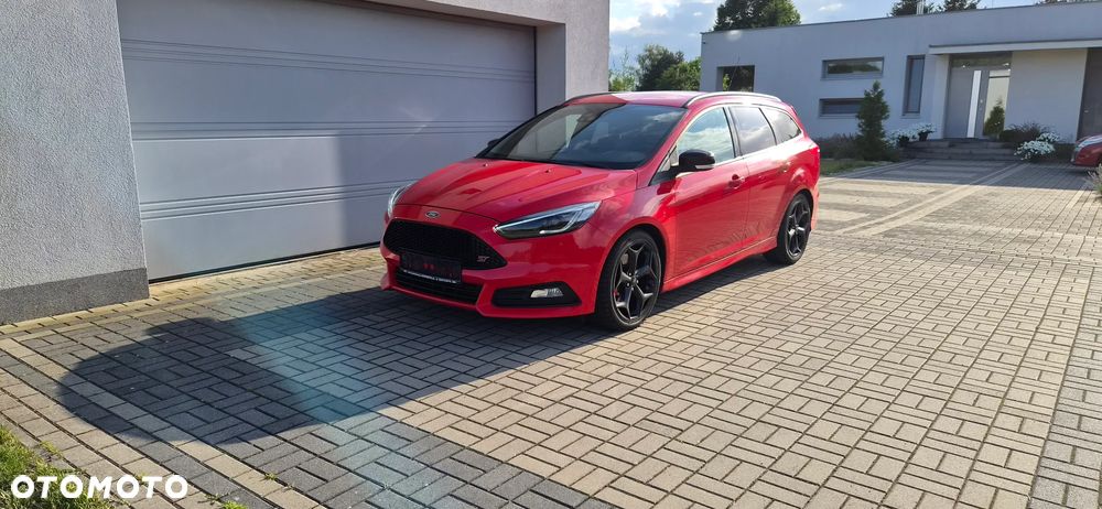 Ford Focus 2.0 EcoBoost ST-2 - 12