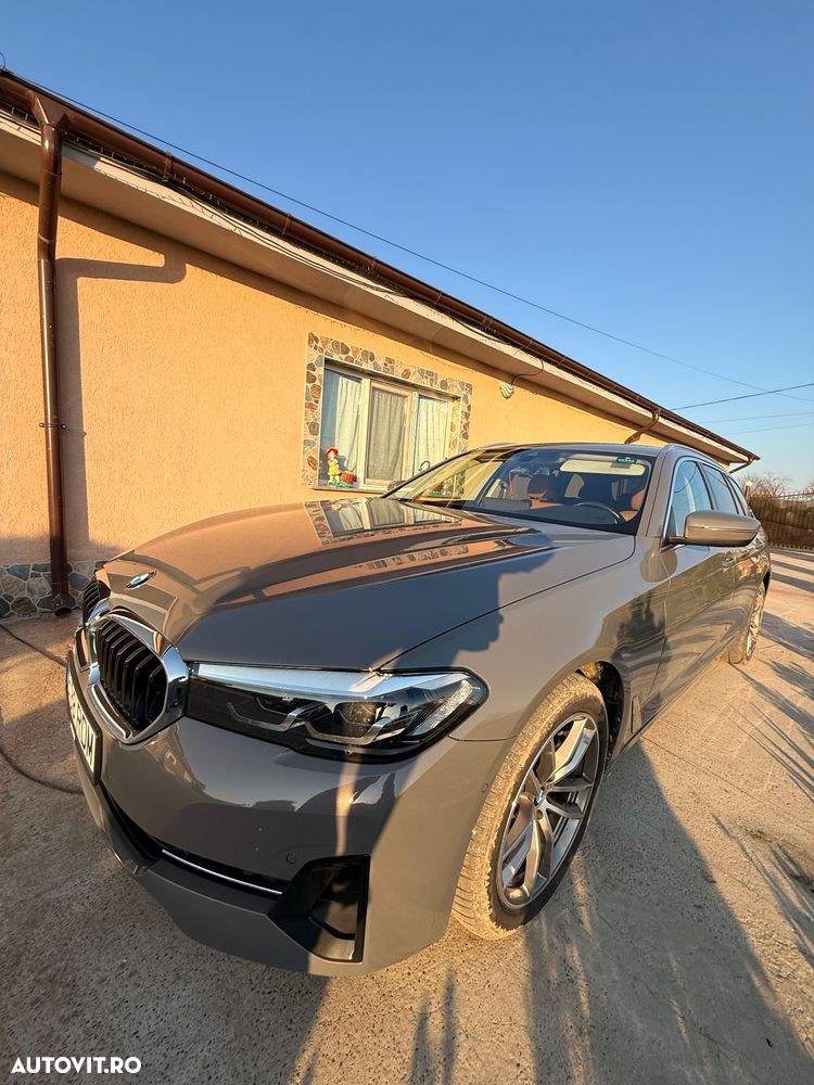 BMW Seria 5 520i Aut. Luxury Line - 18