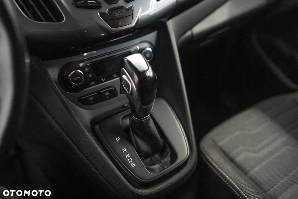 Ford Tourneo Connect - 11
