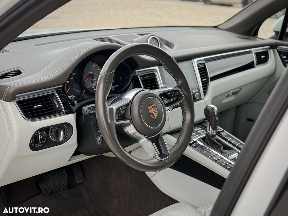 Porsche Macan 3.0 PDK S - 20