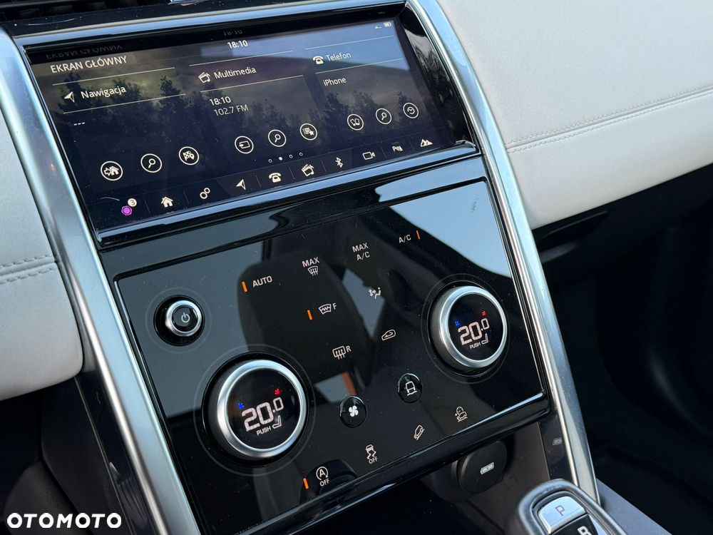 Land Rover Discovery Sport ver-2-0-p200-mhev-hse - 30