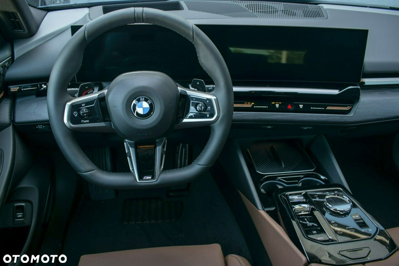 BMW Seria 5 - 21