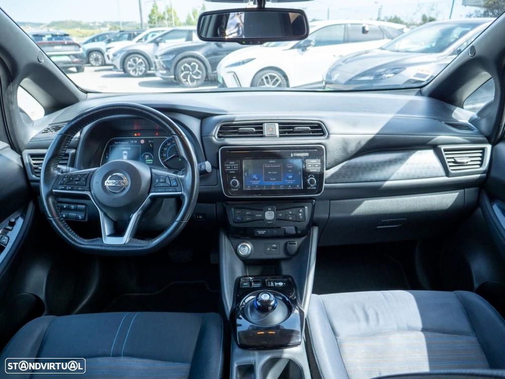 Nissan Leaf 40 kWh Acenta - 26