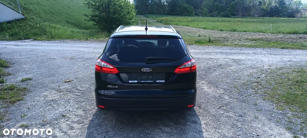 Ford Focus 1.6 FF Titanium - 6