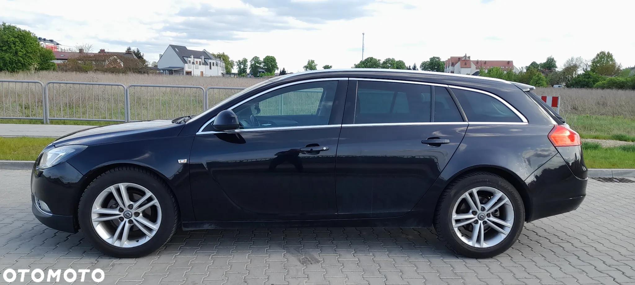 Opel Insignia 2.0 CDTI - 10