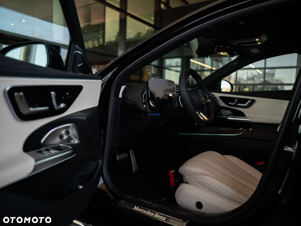 Mercedes-Benz Klasa E - 11