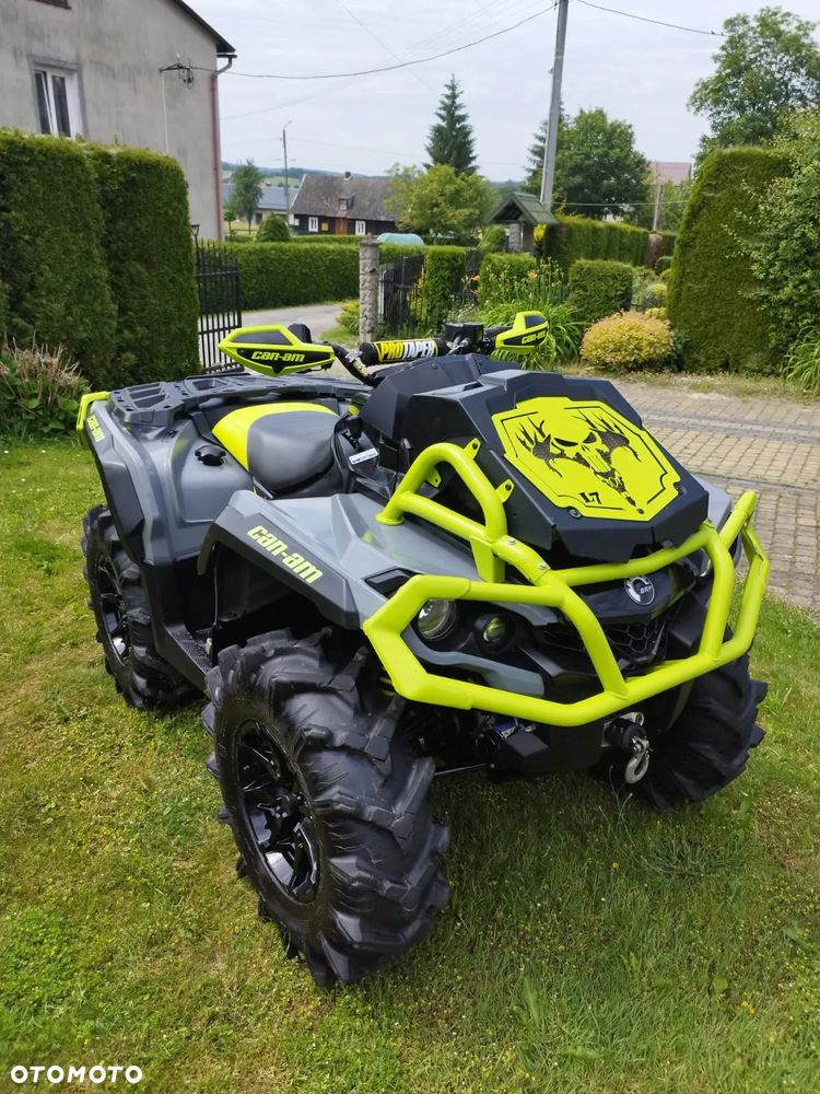 Can-Am Outlander - 1