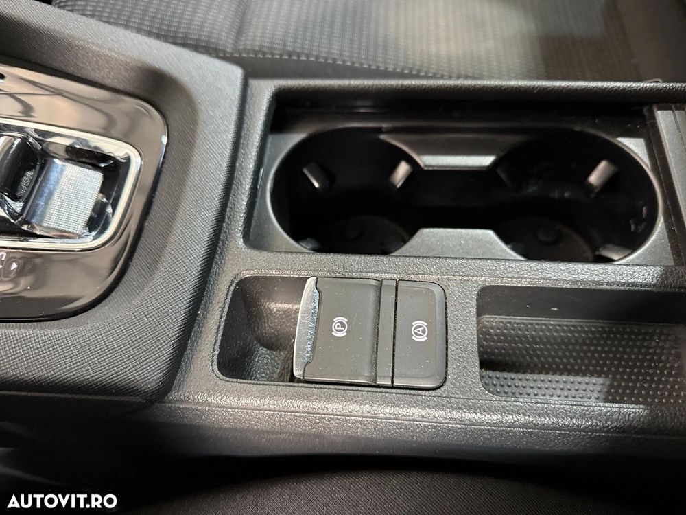 Skoda Octavia 2.0 TDI DSG Style - 17