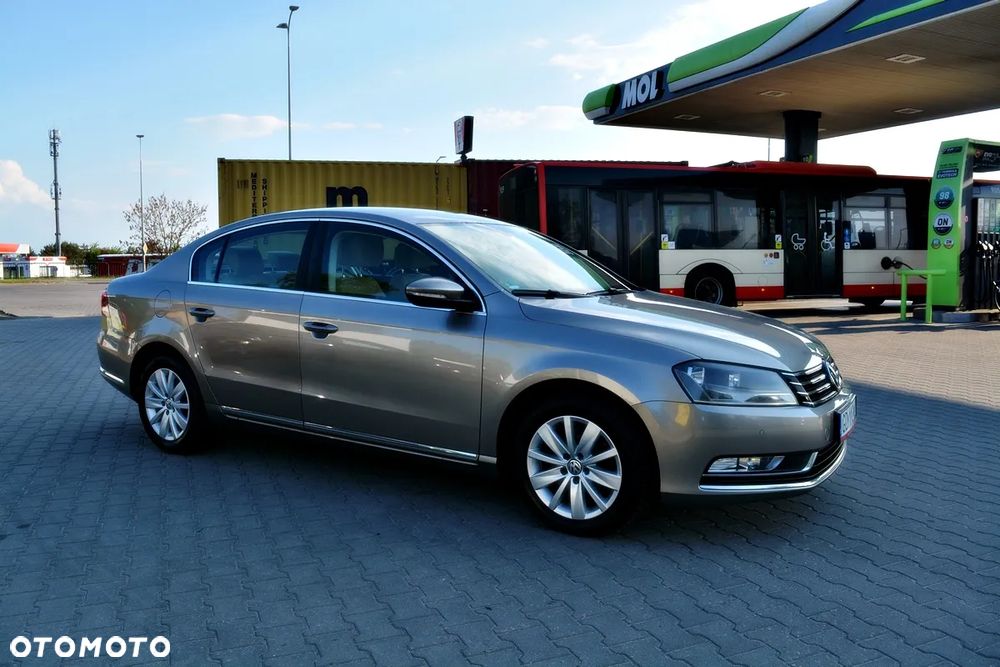 Volkswagen Passat 1.8 TSI Automatik Comfortline - 15
