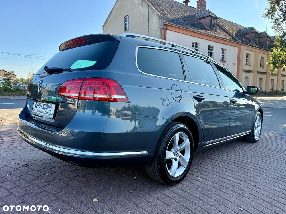Volkswagen Passat 2.0 Blue TDI DSG SCR Highline - 24