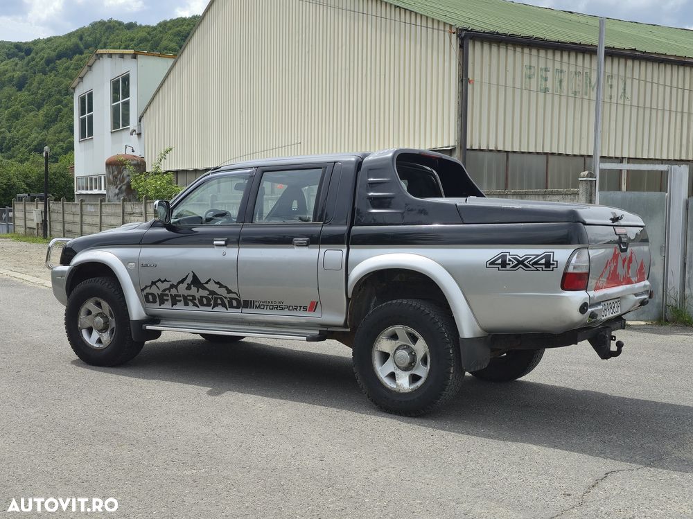 Mitsubishi L200 Pick Up 4x4 Intense + - 13