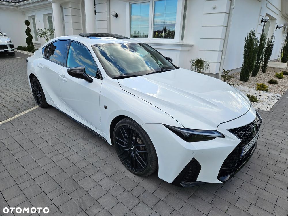 Lexus Inny - 2