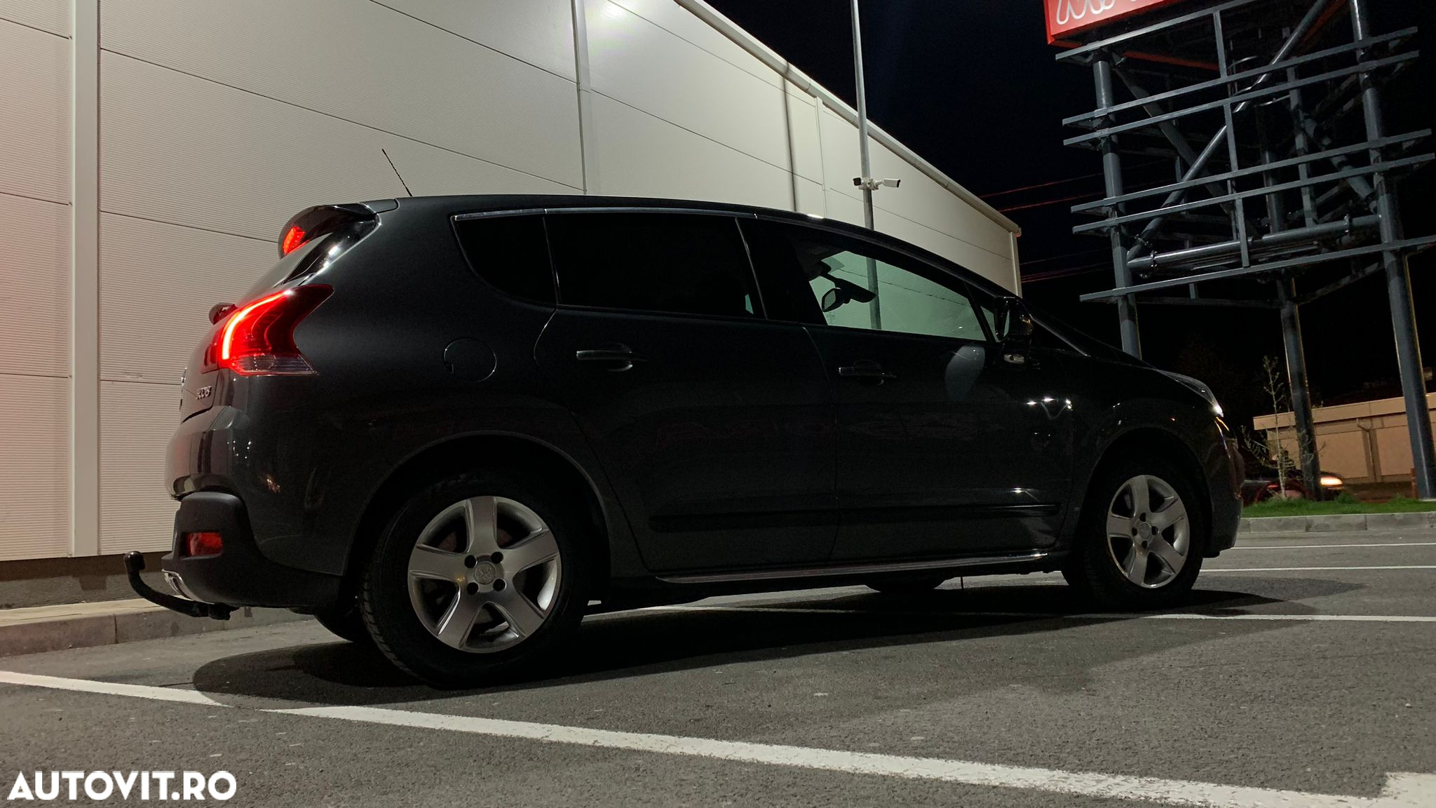 Peugeot 3008 Hybrid4 88g/85g - 12