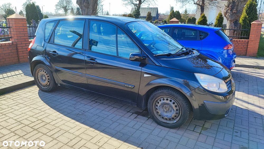 Renault Scenic 1.9 dCi Confort Authentique - 9