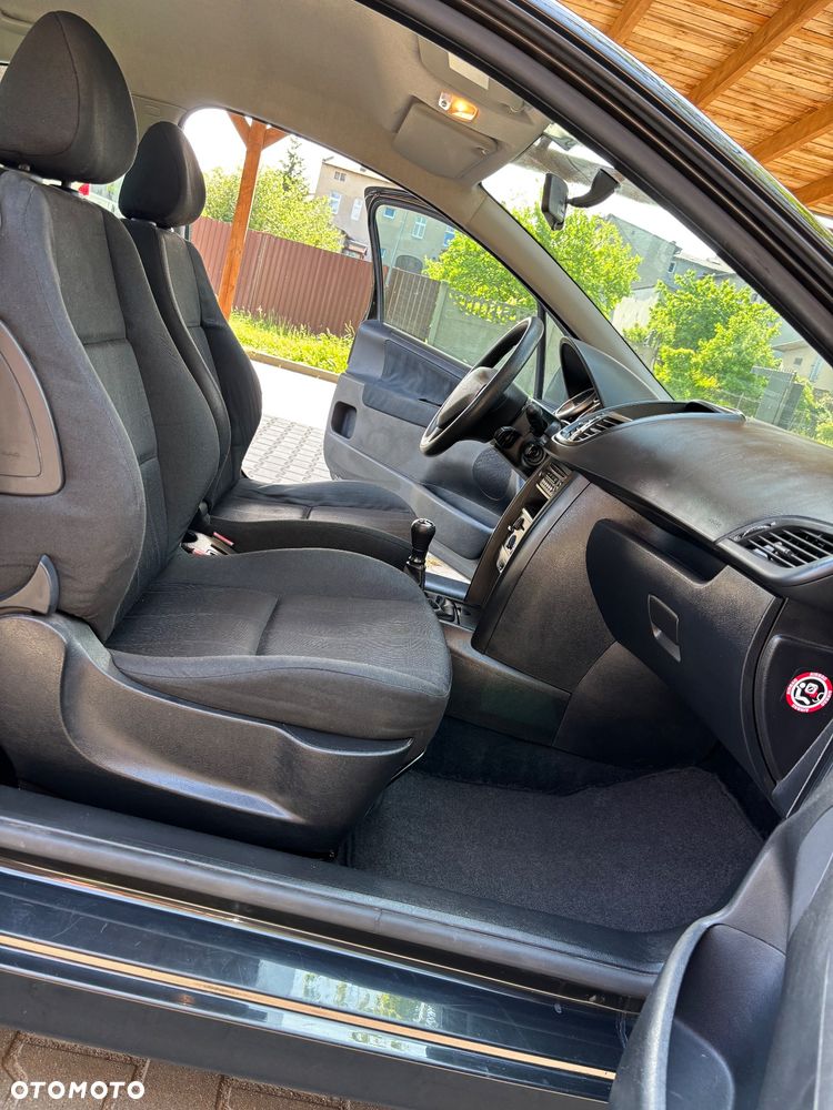 Peugeot 207 1.4 16V Presence - 15