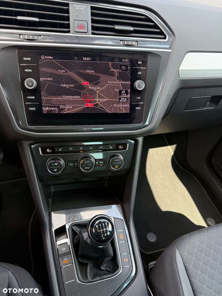 Volkswagen Tiguan 1.5 TSI OPF Life - 17