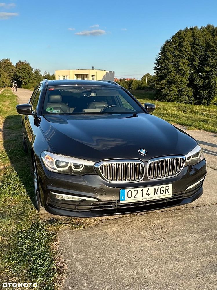 BMW Seria 5 525d Touring Luxury Line - 15