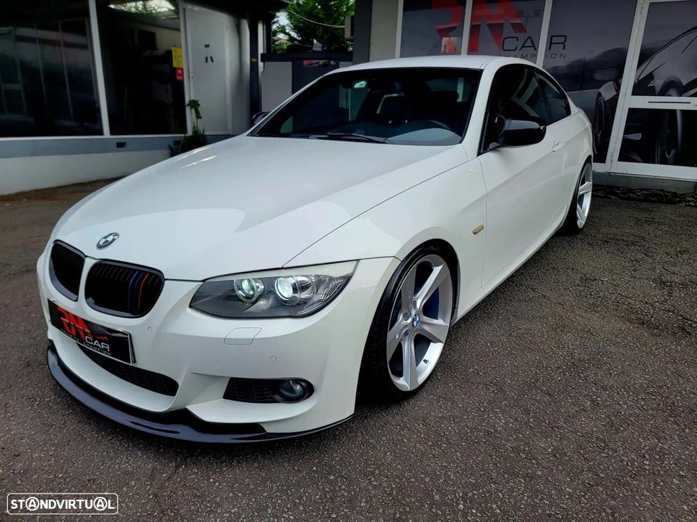 BMW 325 i M Sport Edition - 12