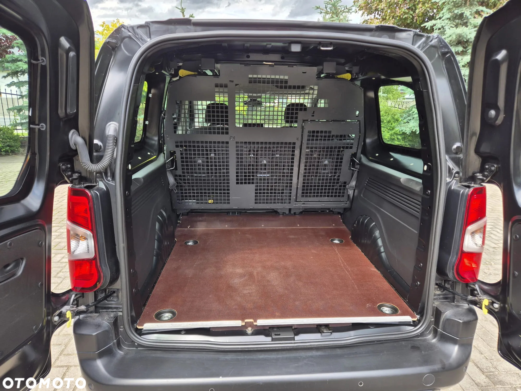 Peugeot Partner 1.5 BlueHDI L2 S&S EAT8 (bryg.) - 14