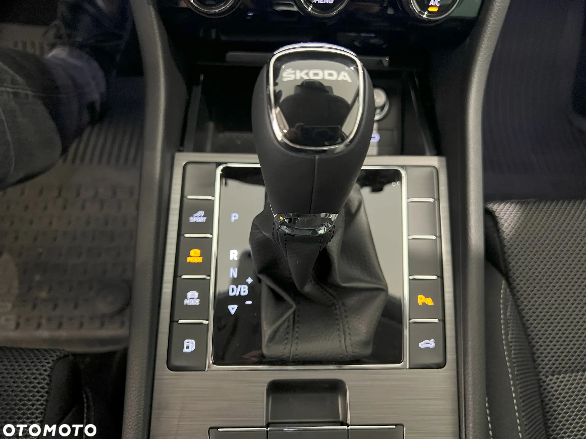 Skoda Superb 1.4 TSI Plug-In Hybrid Style DSG - 29