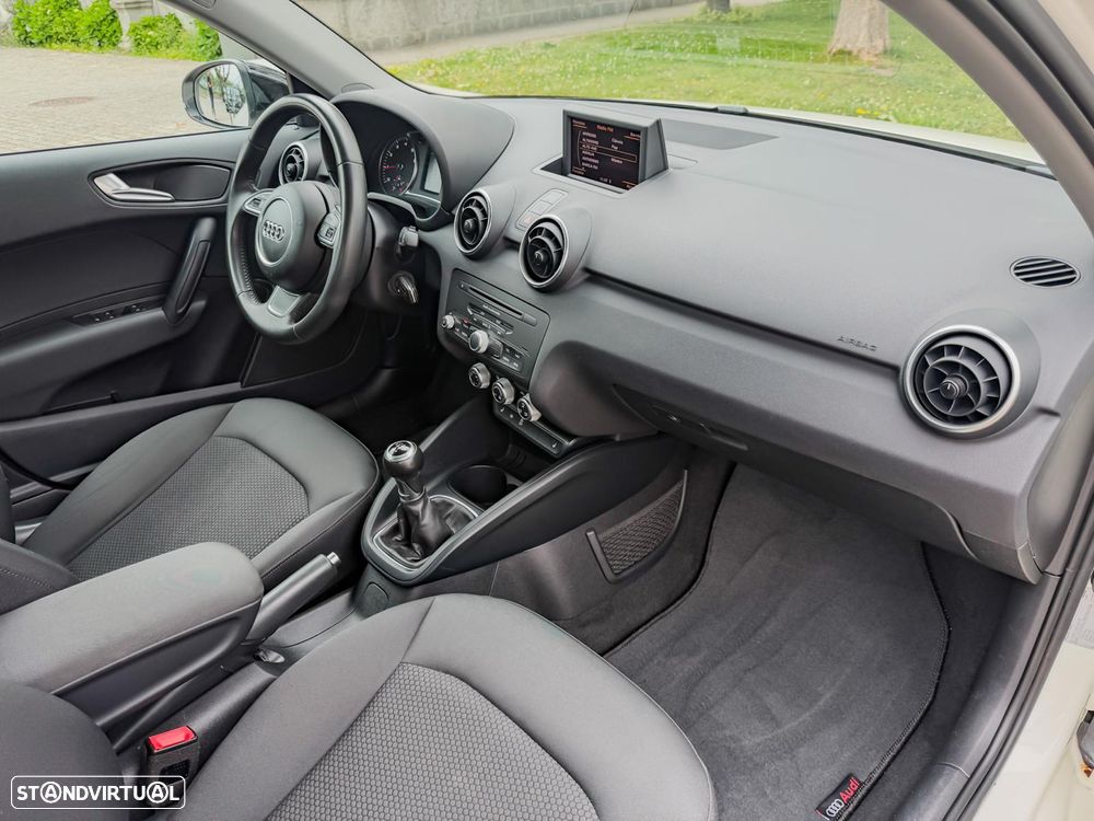 Audi A1 Sportback 1.2 TFSI Attraction - 10