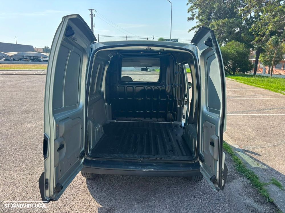 Renault Kangoo 1.5 dCI 70cv - JLL + AR CONDICIONADO - 25