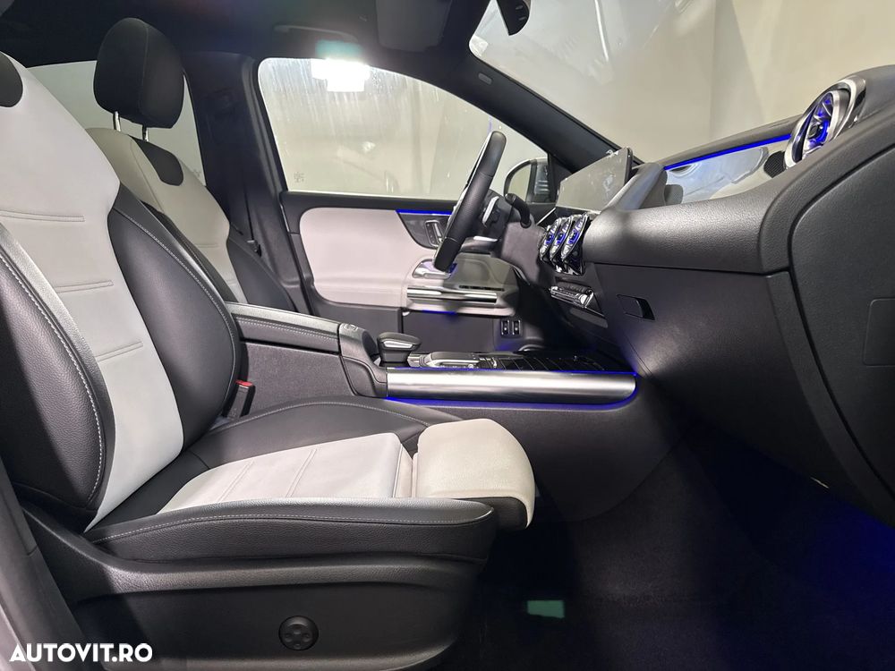 Mercedes-Benz GLA 250 e - 12