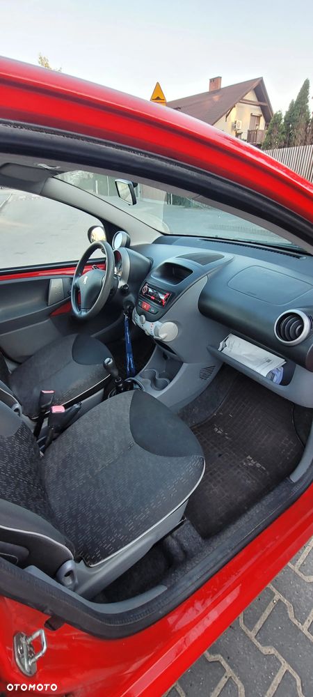 Peugeot 107 1.0 Trendy - 20