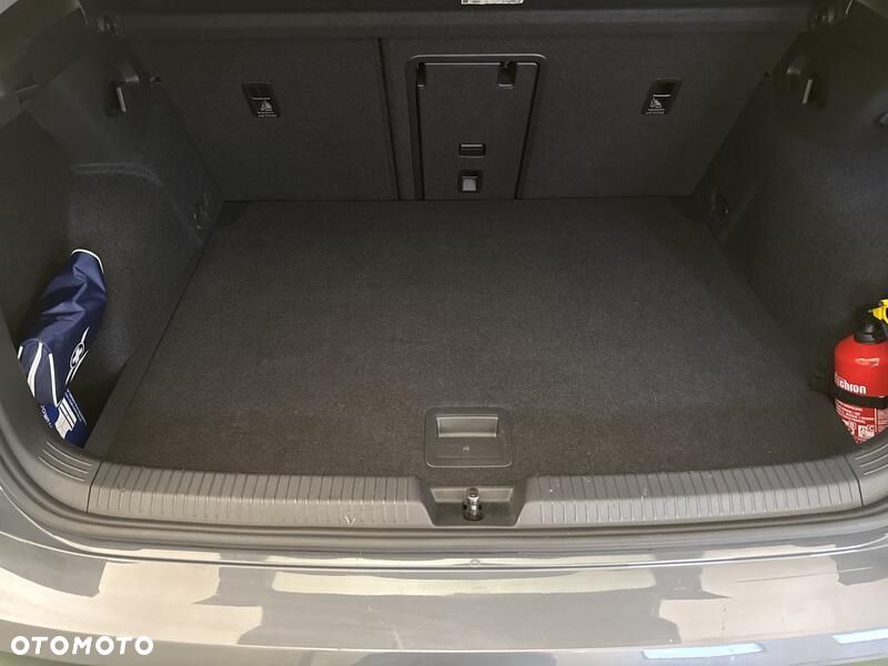 Volkswagen Golf 1.5 TSI EVO Style - 23