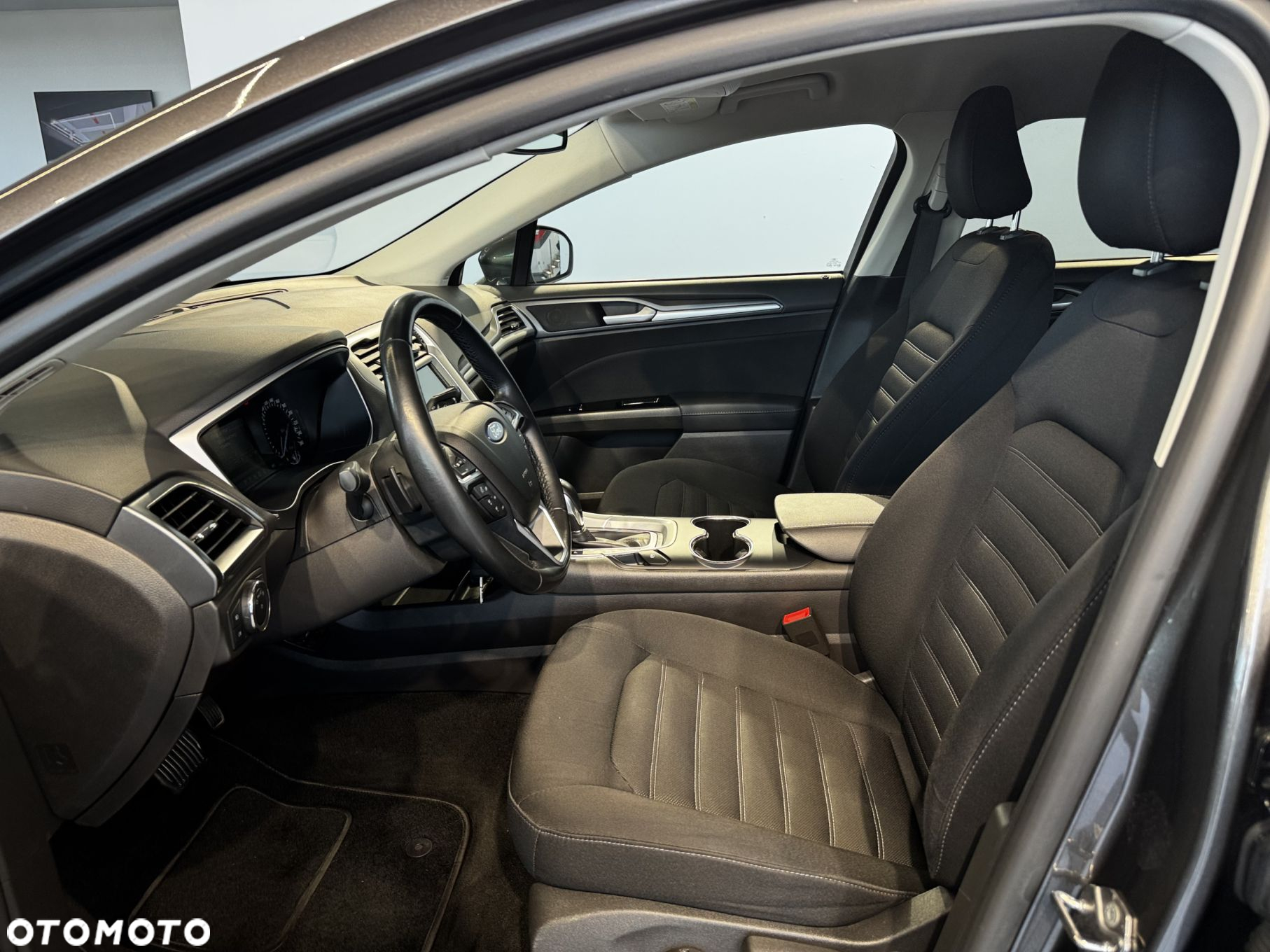 Ford Mondeo - 15