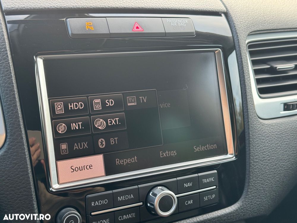 Volkswagen Touareg - 22