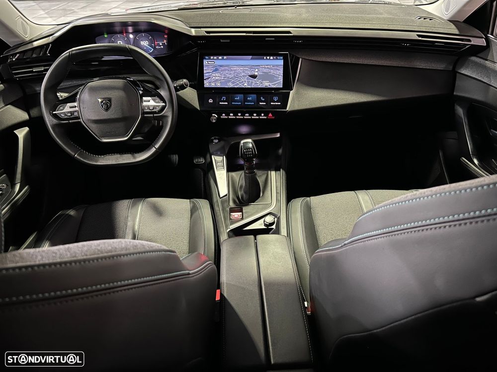 Peugeot 308 SW 1.2 PureTech Allure Pack - 12