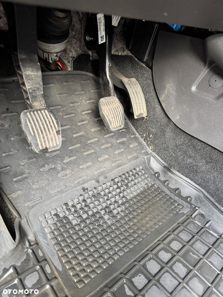 Ford Focus 1.6 TDCi DPF Trend - 10