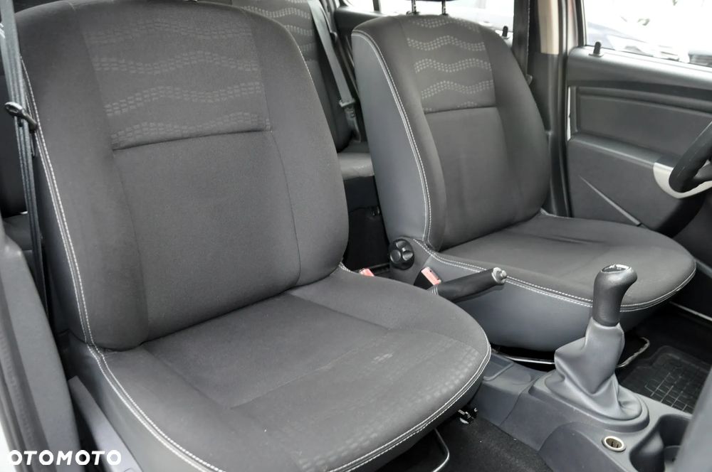 Dacia Sandero Stepway 1.6 - 35