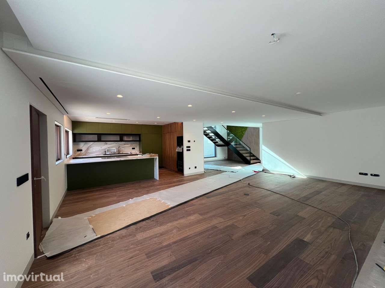 Moradia T6 Miramar Praia  - Gaia  Piscina 5 Suites  Golfe de Miramar - Grande imagem: 4/46