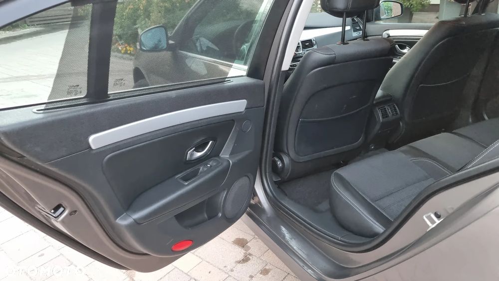 Renault Laguna 2.0 Privilege - 30