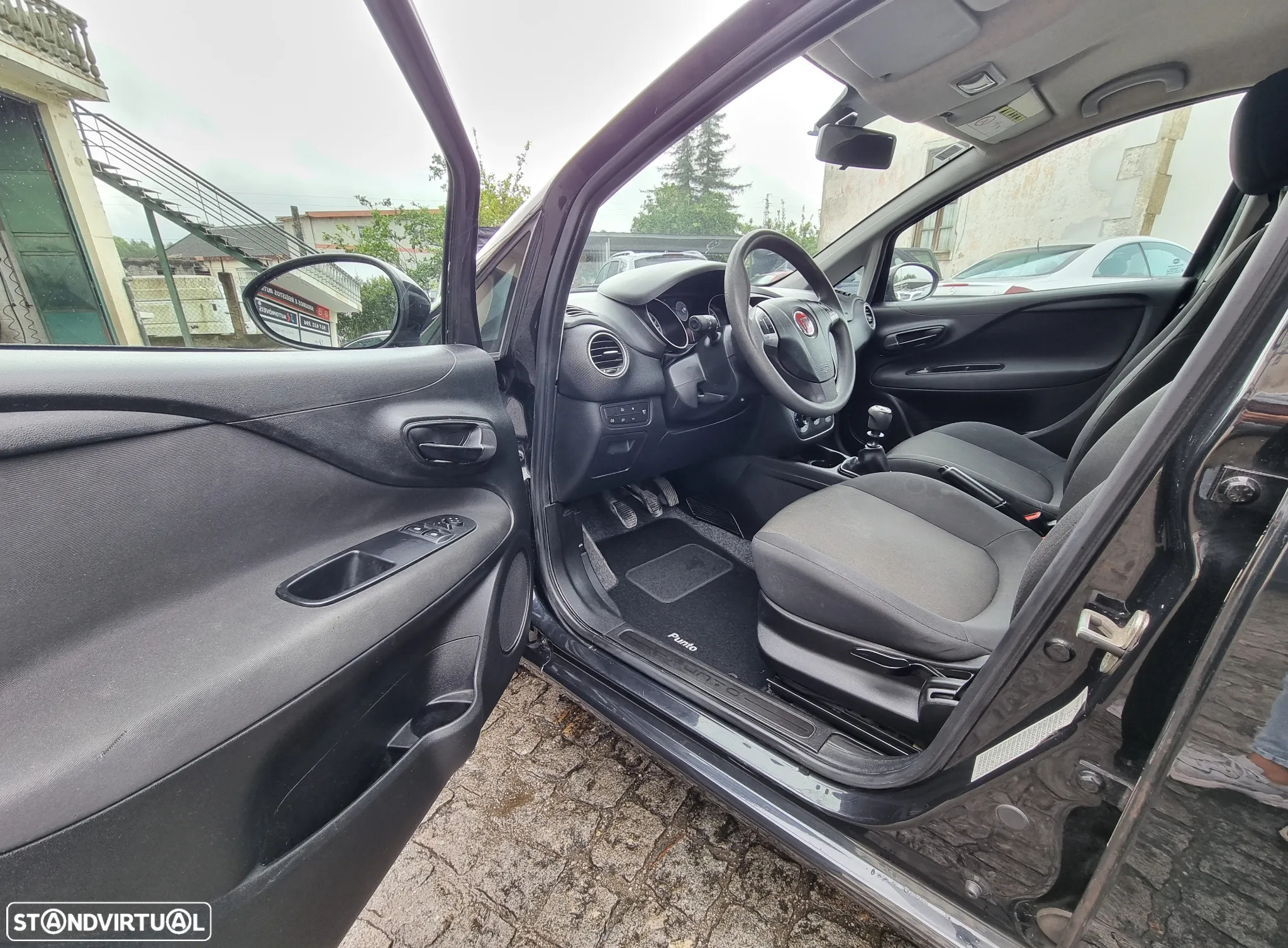 Fiat Punto 1.2 Easy S&S - 10