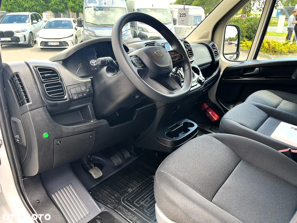 Toyota Proace Max - 9