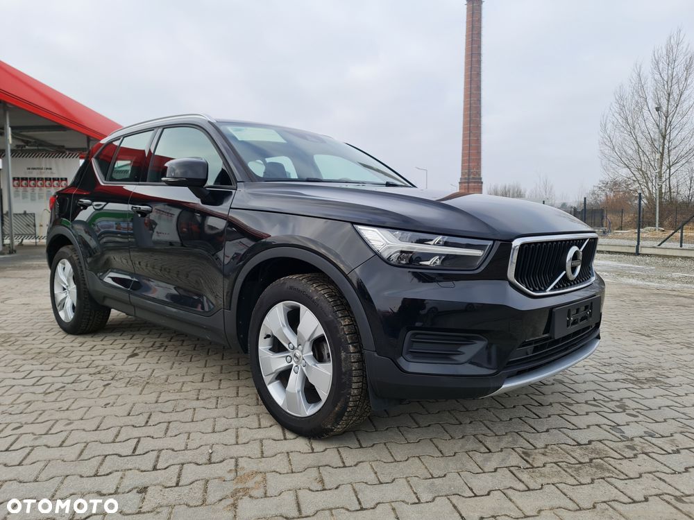 Volvo XC 40 D3 AWD Geartronic Momentum Pro - 2