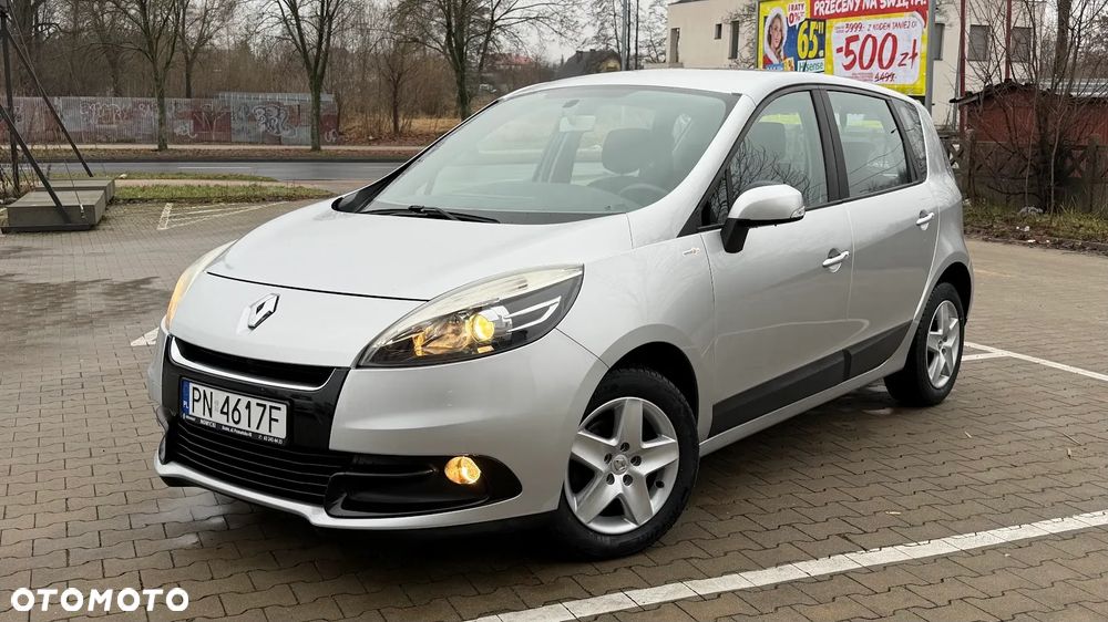 Renault Scenic 1.6 16V 110 TomTom Edition - 1