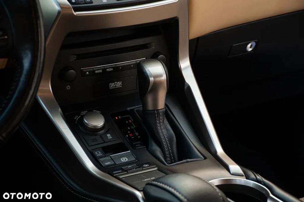 Lexus NX 200t Prestige AWD - 16