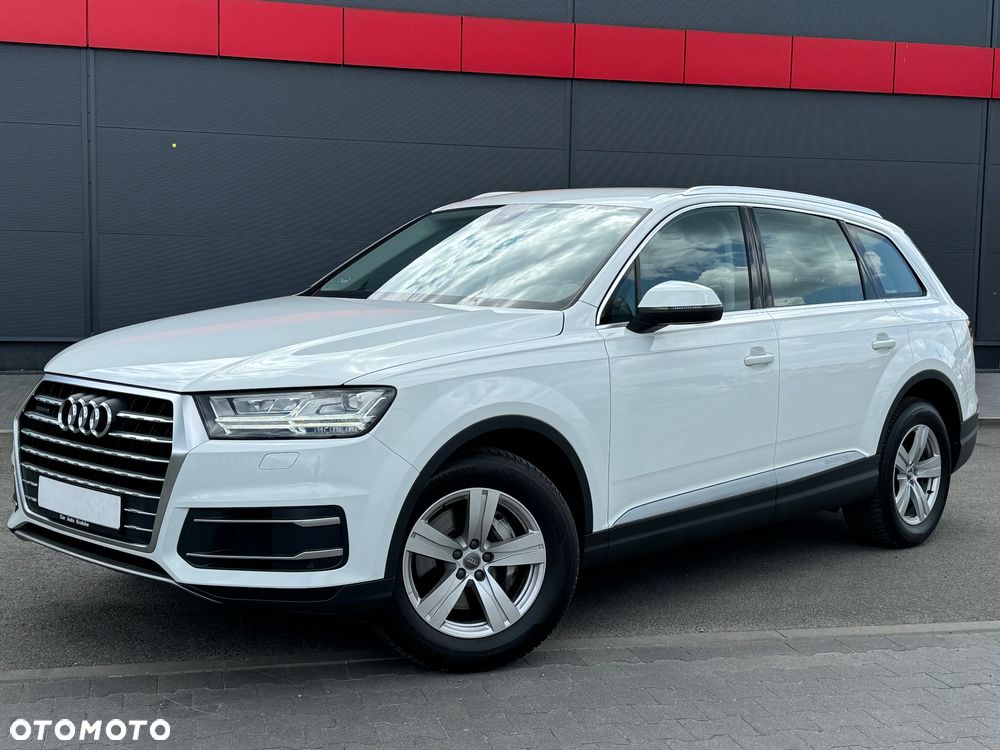 Audi Q7 - 1