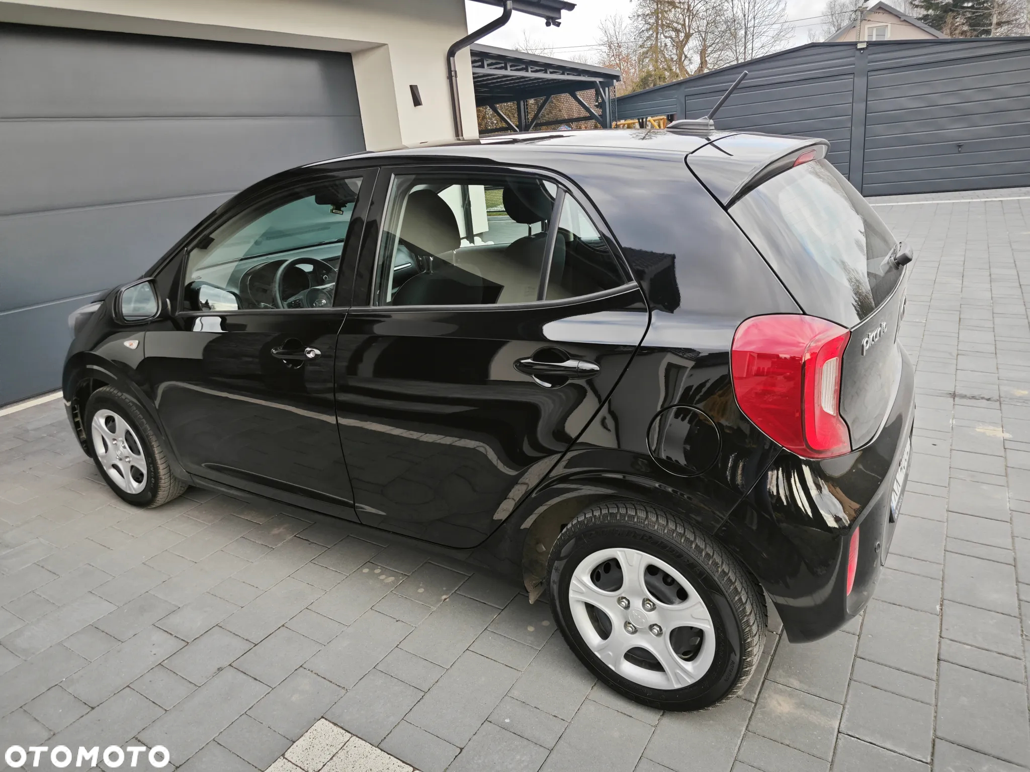 Kia Picanto 1.0 Attract - 10