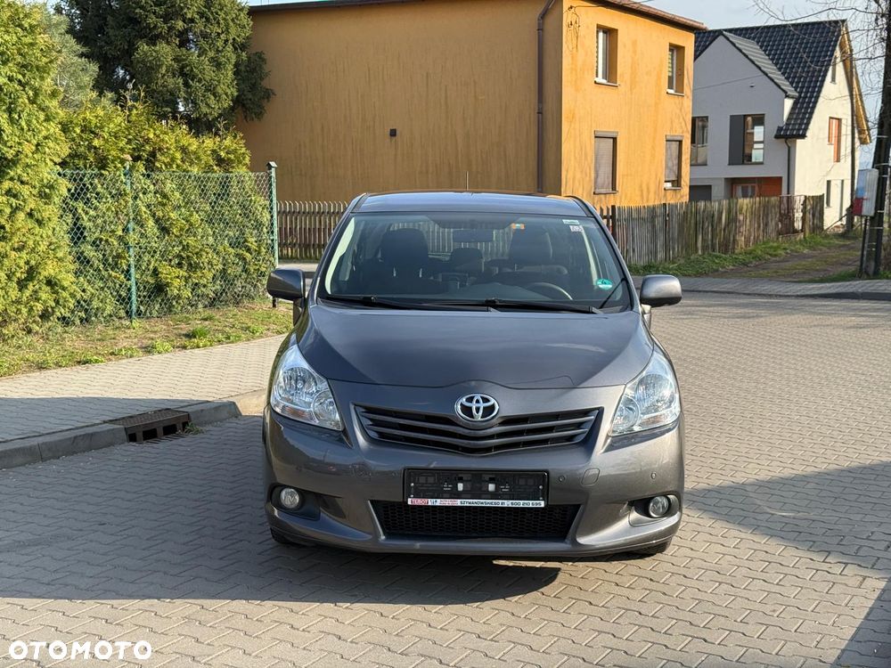 Toyota Verso 1.8 5-Sitzer Skyview Edition - 3
