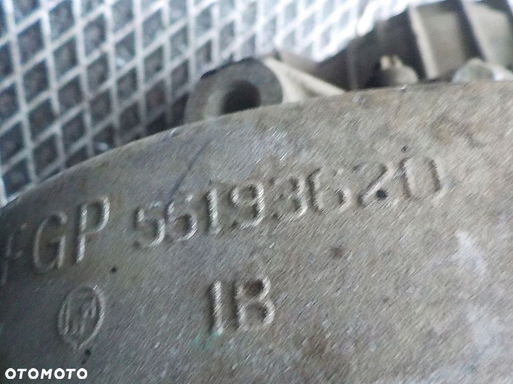 OPEL ASTRA IV J OPC INSIGNIA 1.6 TURBO SKRZYNIA BIEGÓW M32 56193620 - 2